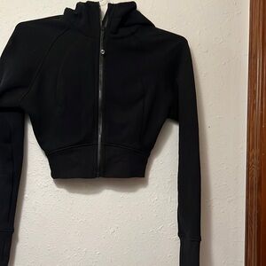 Brand new size 4 women’s lululemon cropped full zip scuba